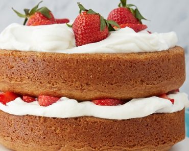 Strawberry Cream Cake Recipe