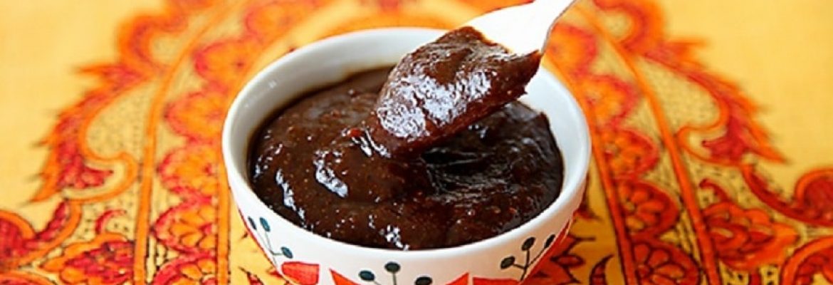 Tamarind Date Chutney Recipe