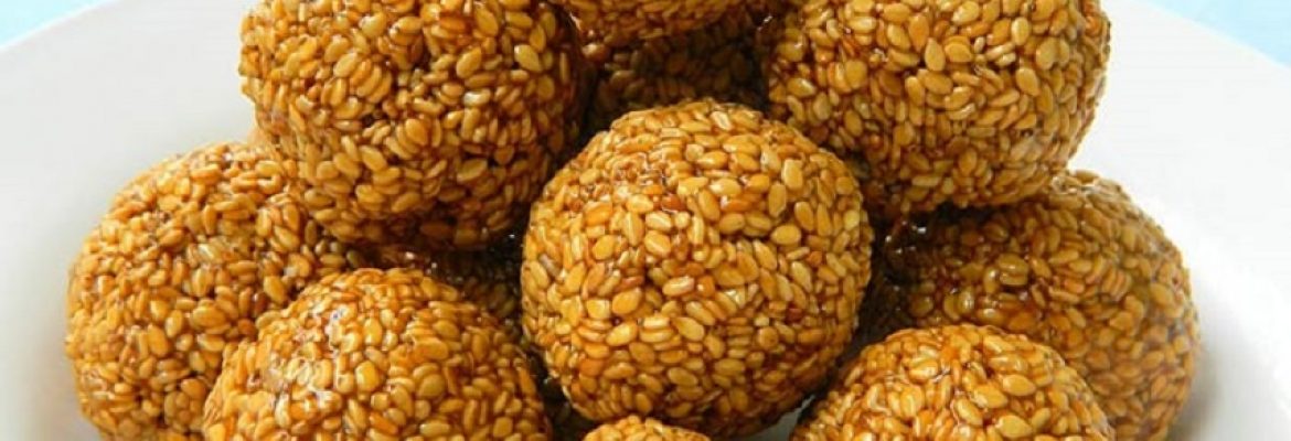 Til Ladoo Recipe
