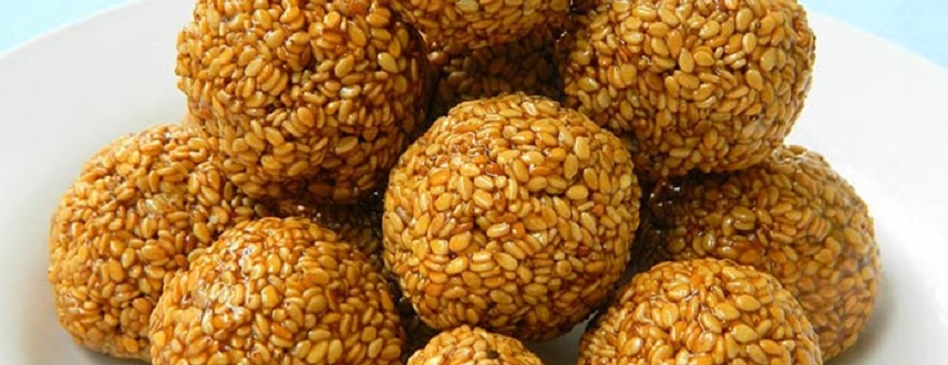 Til Ladoo Recipe