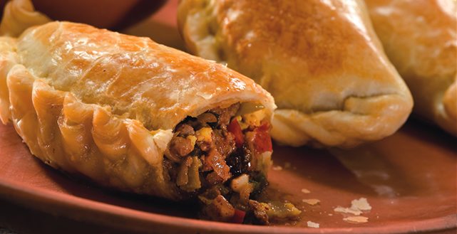 Here is our recipe for the Spanish empanada.